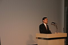 04-Meeting10.JPG