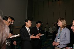 04-Meeting37.JPG